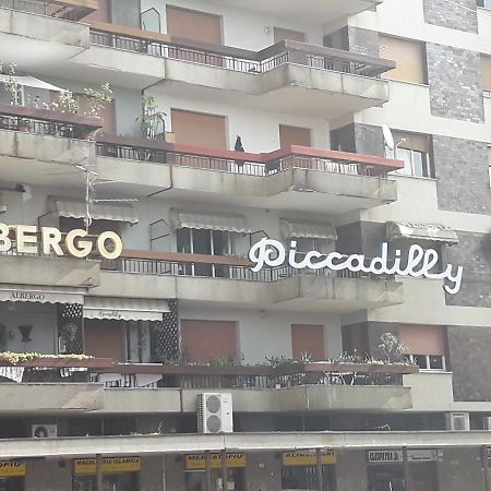 Albergo Piccadilly Medolago المظهر الخارجي الصورة
