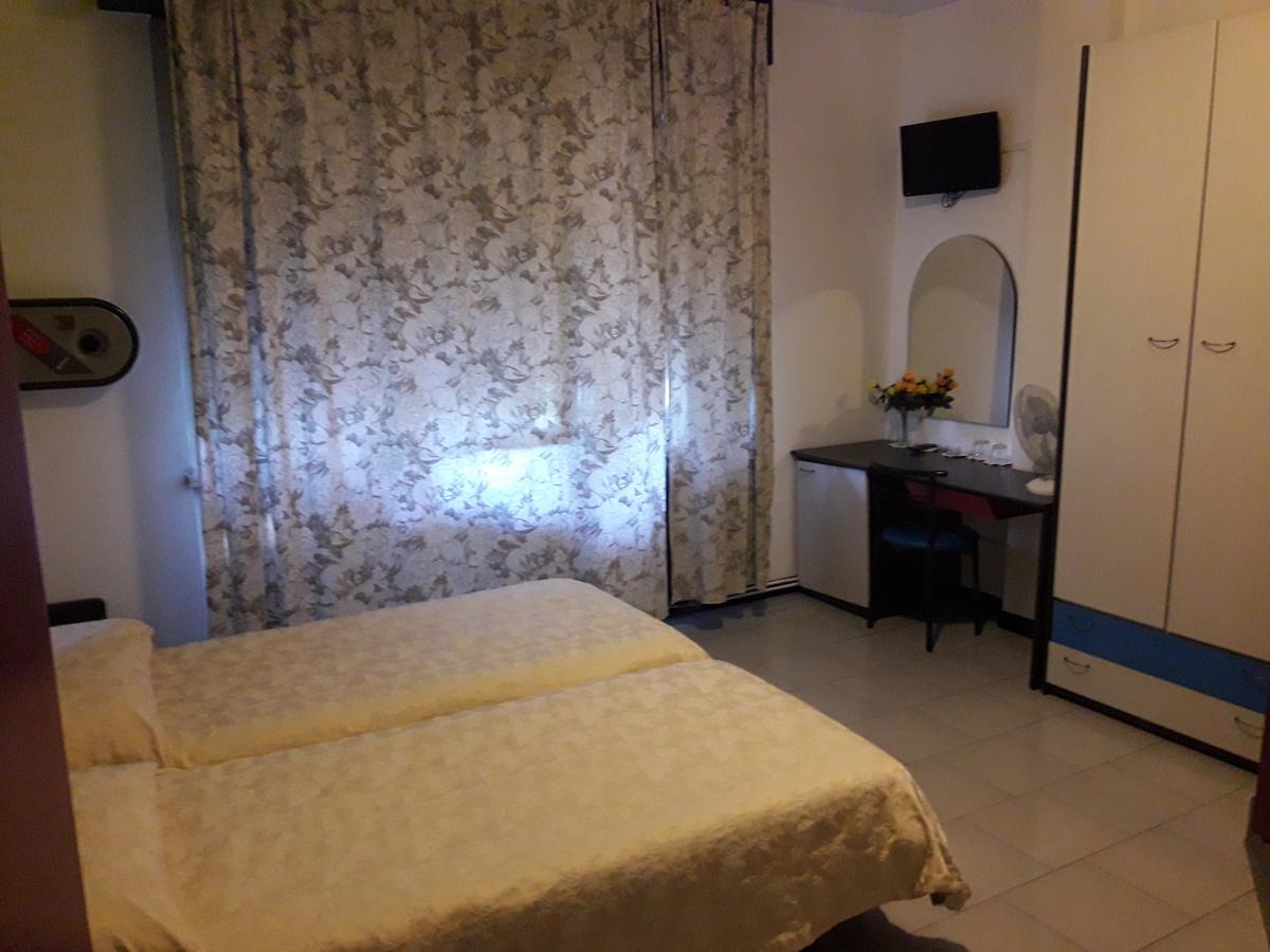 Albergo Piccadilly Medolago المظهر الخارجي الصورة