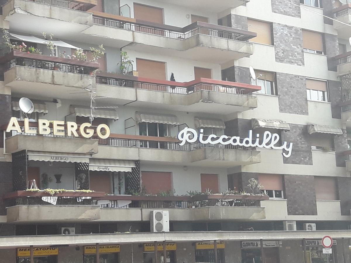 Albergo Piccadilly Medolago المظهر الخارجي الصورة